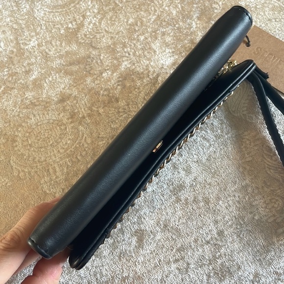 Brand New Steve Madden Black Wristlet Trifold Wallet w/ Gold Tone Chain Accents - Picture 12 of 16